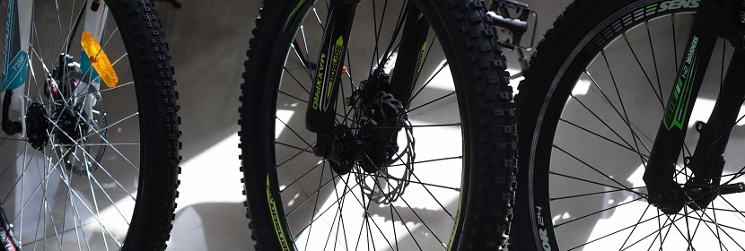 新型污染物監(jiān)測(cè)和生態(tài)毒理（環(huán)境毒理），哪個(gè)研究方向更容易出論文寫一點(diǎn)，哪個(gè)研究方向更有前景呢 ?健明迪集團(tuán)旗下第三方檢測(cè)機(jī)構(gòu)健明迪檢測(cè)，具有自建化妝品功效評(píng)價(jià)實(shí)驗(yàn)室、動(dòng)物毒理實(shí)驗(yàn)室